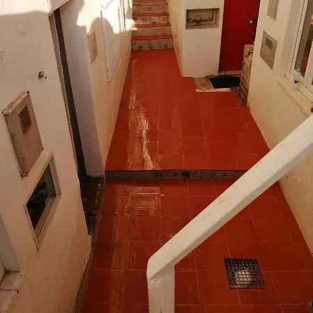 Cozy Flat Downtown Intendente And Graca 6 * Лиссабон